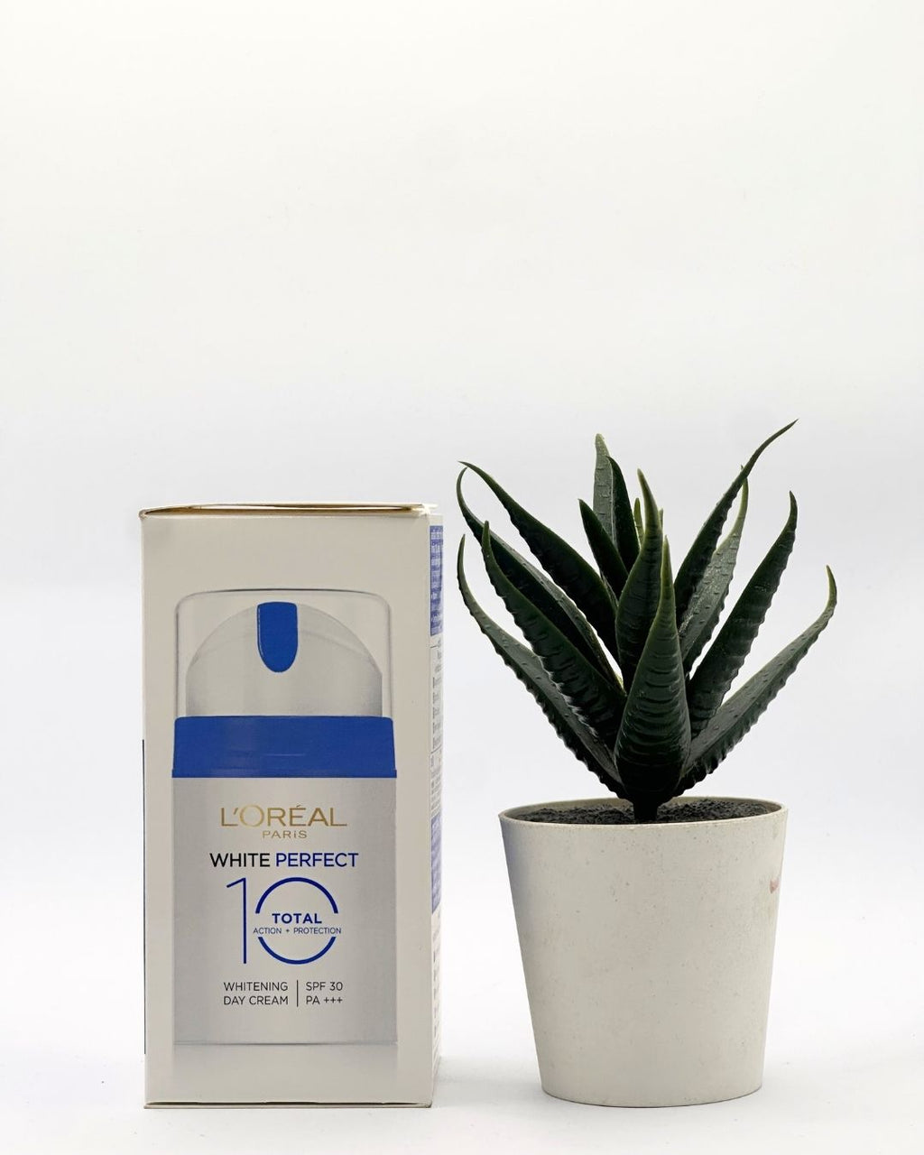 L'Oreal Paris Whitening Cream