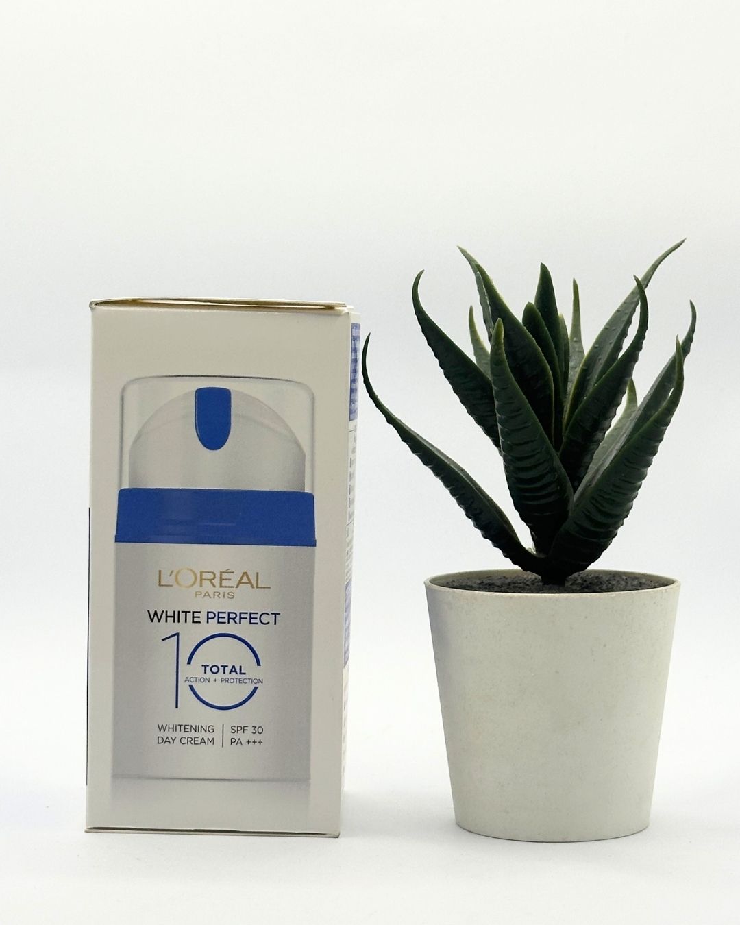 L'Oreal Paris Whitening Cream