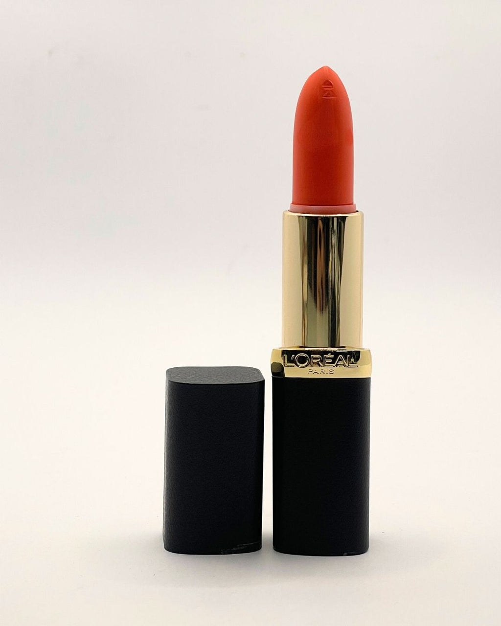 L'Oréal Paris x Balmain Color Riche Lipstick