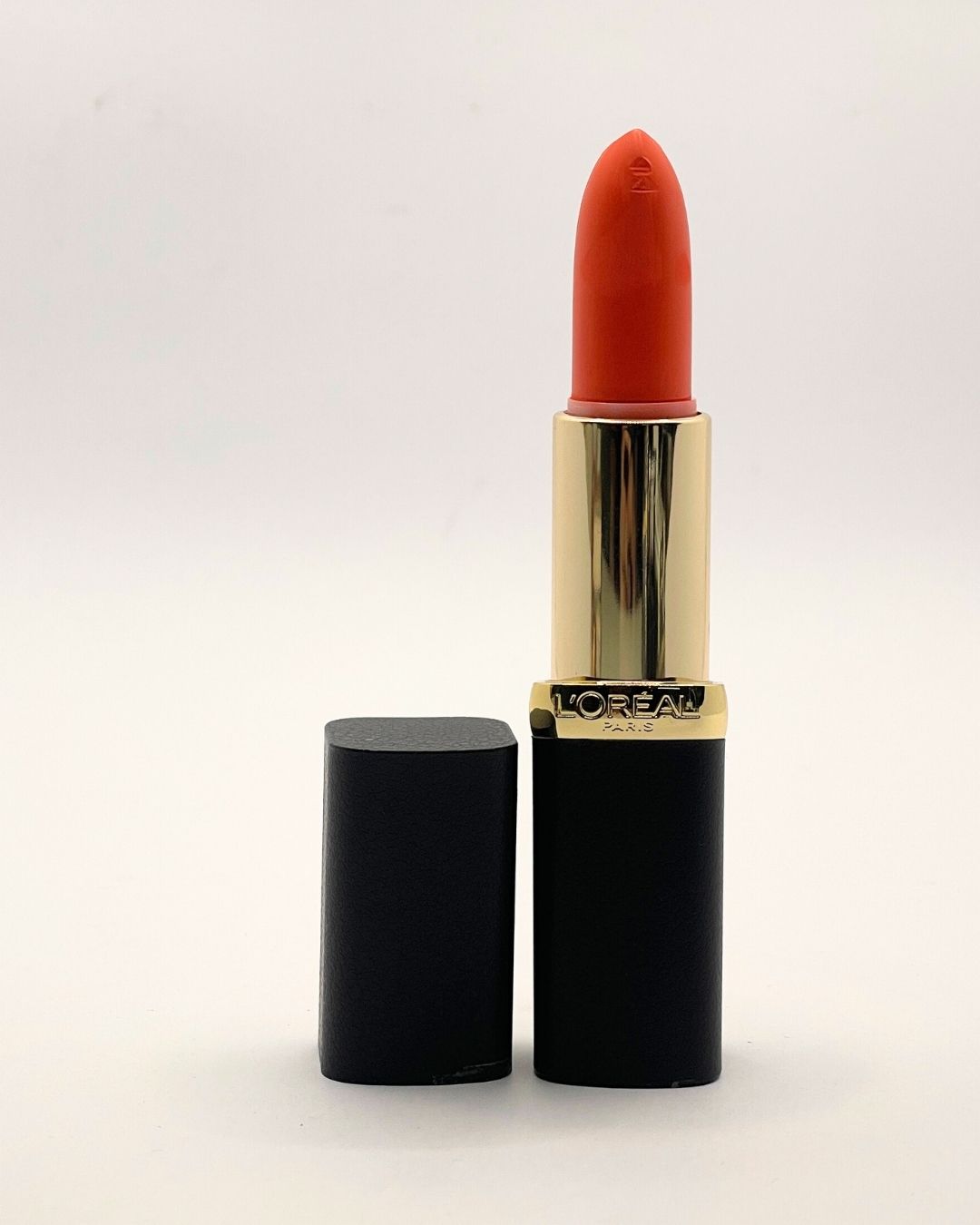 L'Oréal Paris x Balmain Color Riche Lipstick