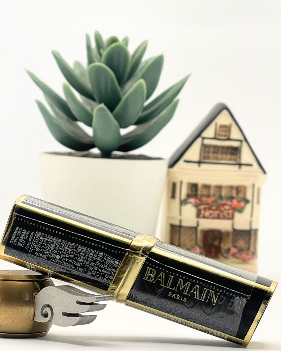 L'Oréal Paris x Balmain Color Riche Lipstick